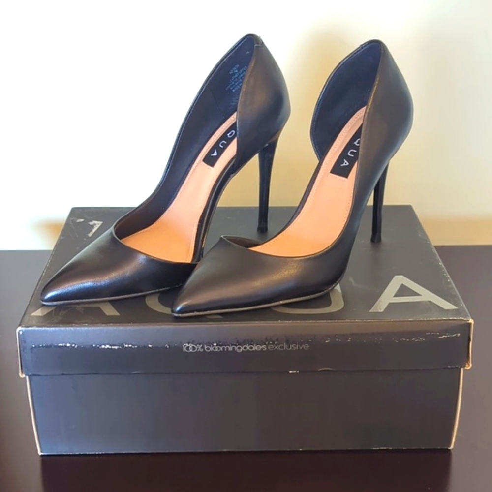 Aqua Dion black pumps